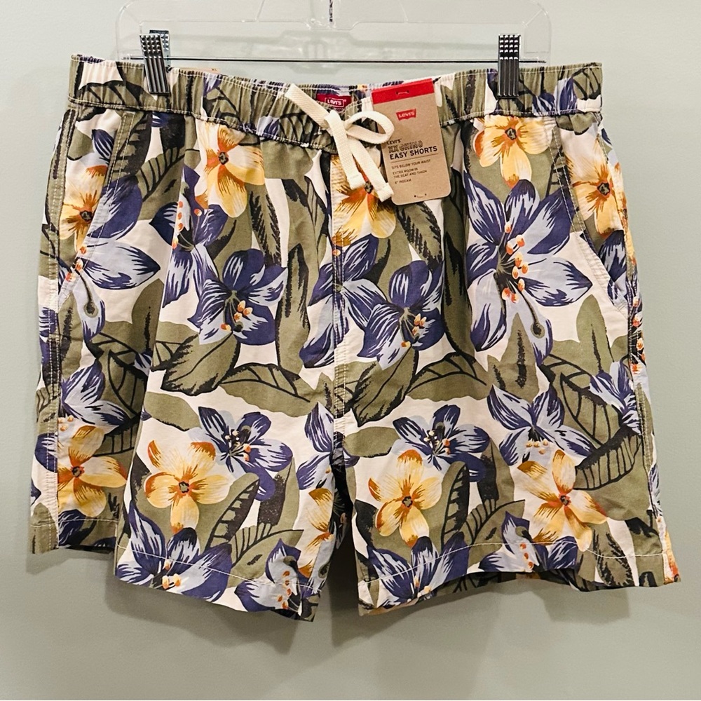 Men's Levi's Chino Board Shorts Swimsuit Size XL featuring floral pattern NWT